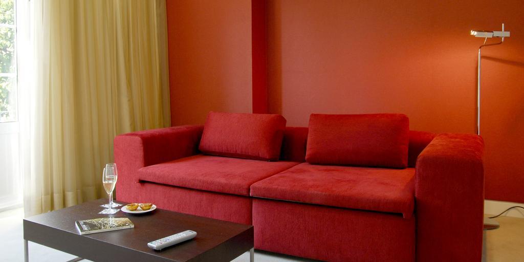 Hotel Jeronimos 8 Lisbon Bilik gambar